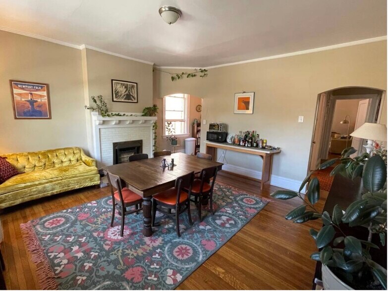 Building Photo - 1132 N Negley Ave