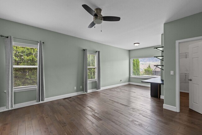 Building Photo - Beautiful Aspen Shores Home – 3 Bed, 1.75 ...