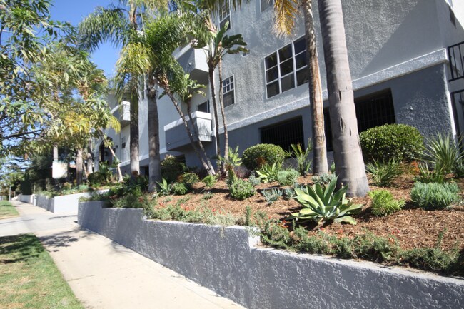 Building Photo - 3722 Sawtelle Blvd