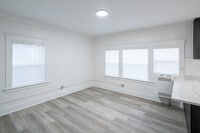 Interior Photo - 300 San Juan