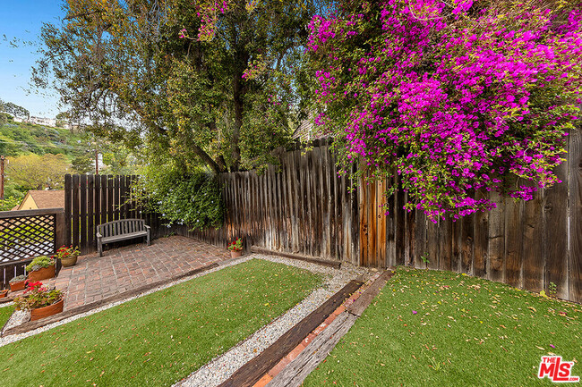 Building Photo - 2413 Argosy Way