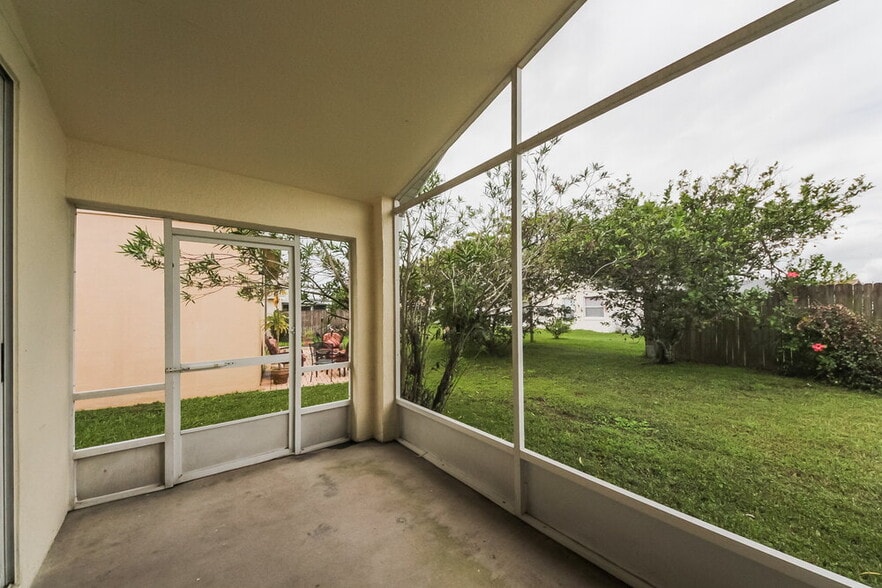 Building Photo - 2511 Shelby Cir