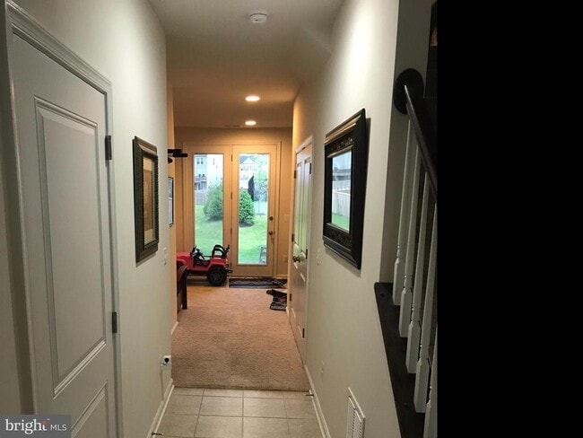 Building Photo - 106 Keller Ct