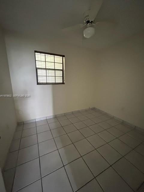 Building Photo - 5001 SW 90th Ct