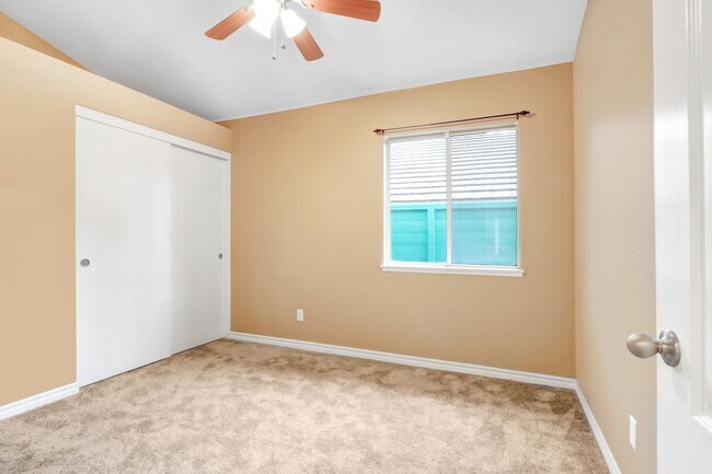 Building Photo - 7622 Belpine Pl