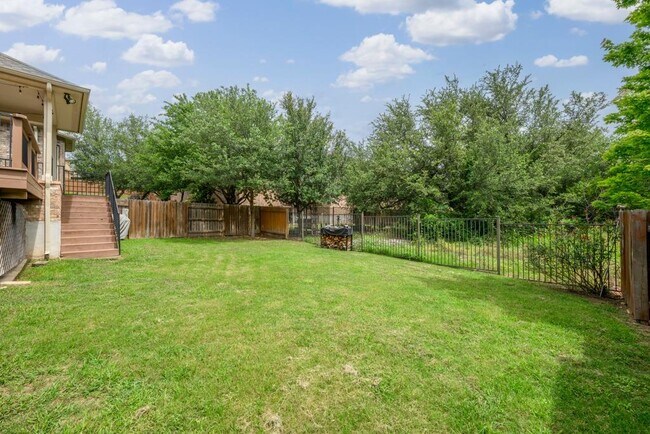 Building Photo - 18404 DeLeon Bayou Ln