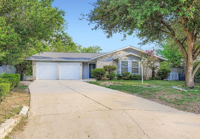 Building Photo - 5402 Chevy Cir