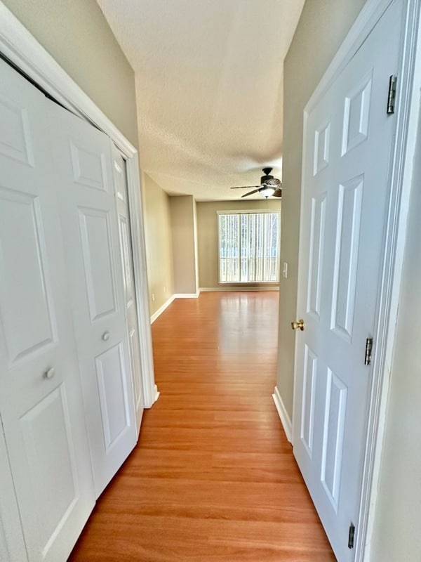 Building Photo - 302 Cll Escada