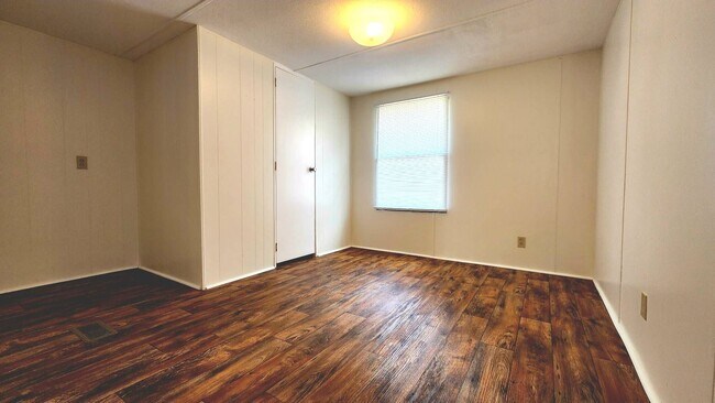 Building Photo - 1309 13th St