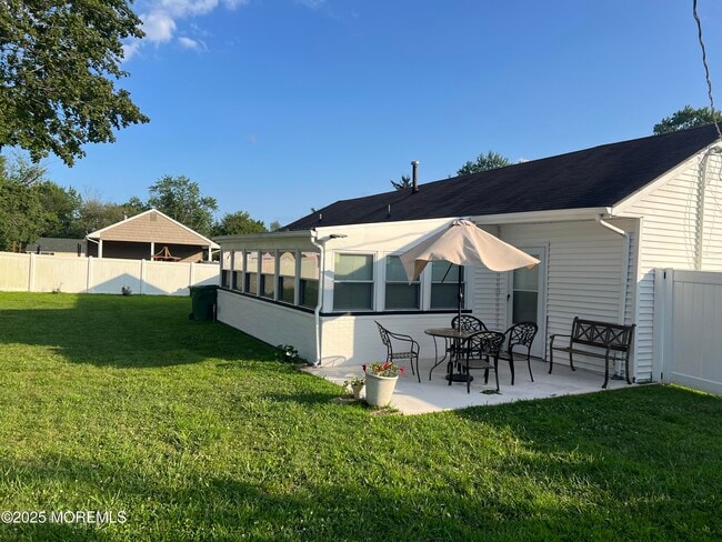 Building Photo - 709 Coral Way