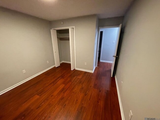 Building Photo - 5124 Brightside View Dr