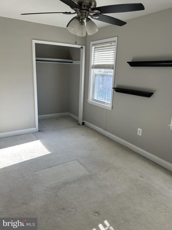 Building Photo - 1728 Redwood Ave