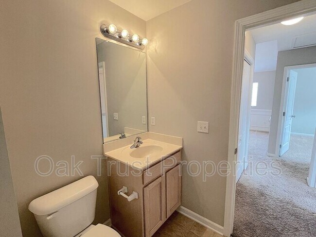 Building Photo - 610 Savannah River Dr