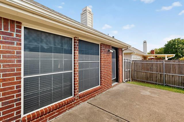 Building Photo - 9229 Azinger Dr