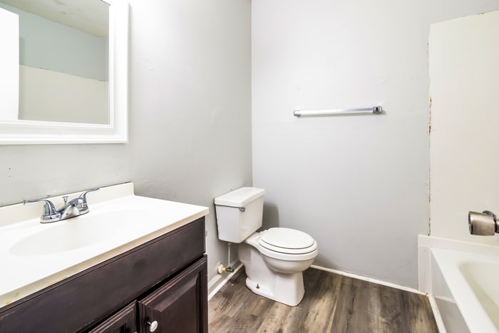 Building Photo - 614 Beauregard Rd