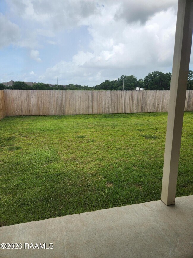 Building Photo - 221 Wakely Ct