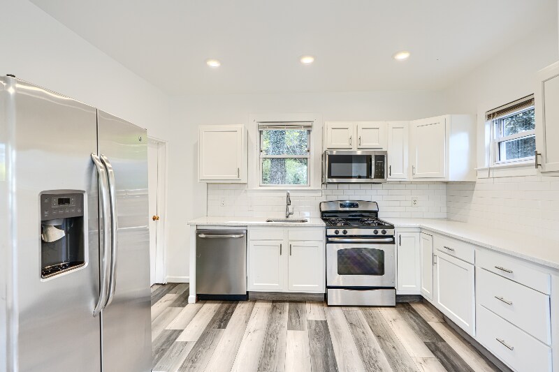 Building Photo - 13 Summerfield Rd