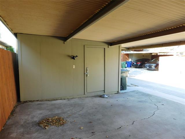 Building Photo - 2051 Embassy Way