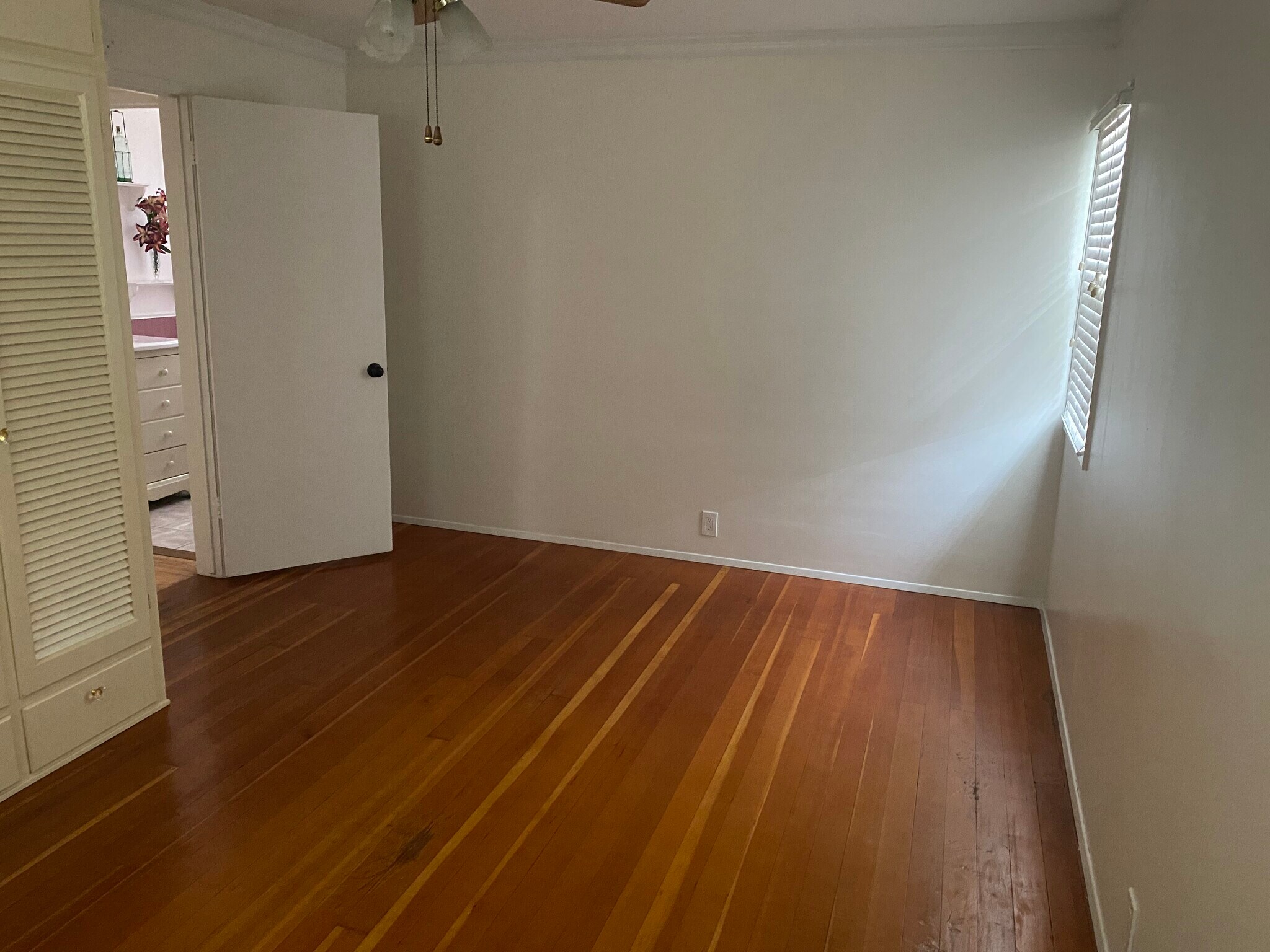 Building Photo - 5808 E Marita St