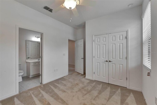 Building Photo - 2311 Victoria Dr