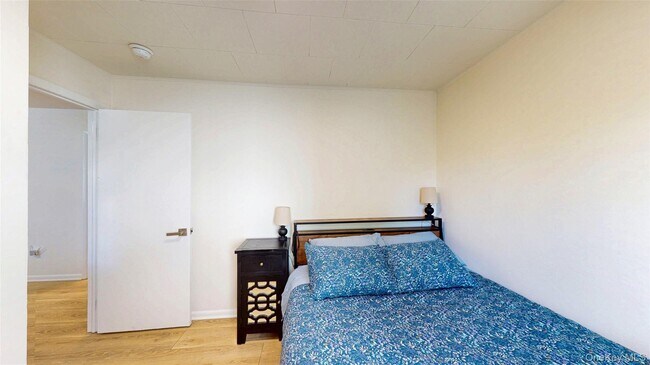 Building Photo - 41 Mountain Ave