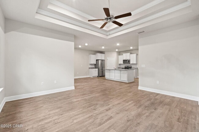 Building Photo - 397 Emerald Cove St