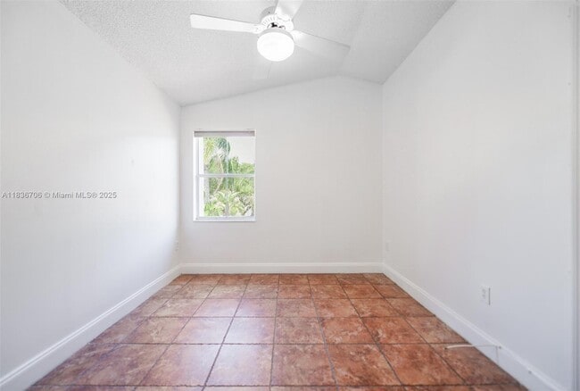 Building Photo - 1551 Seagrape Way