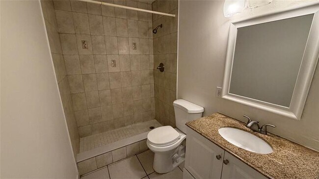 Building Photo - 4061 NW 9th Ave