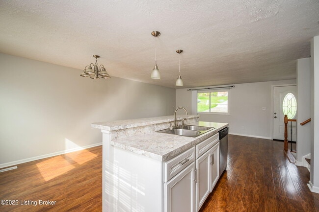Building Photo - 7419 W Orchard Grass Blvd