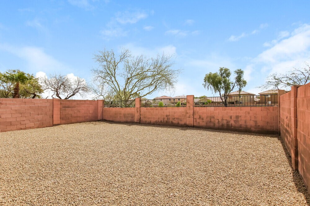 Building Photo - 11131 W Heatherbrae Dr