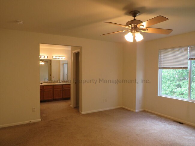 Building Photo - Beautiful 3-Bedroom House in Eastern Colorado Springs