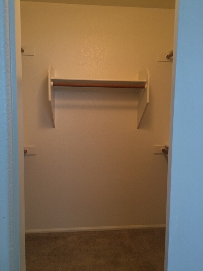 Building Photo - Beautiful 3 bedroom 2 bath North Phoenix h...