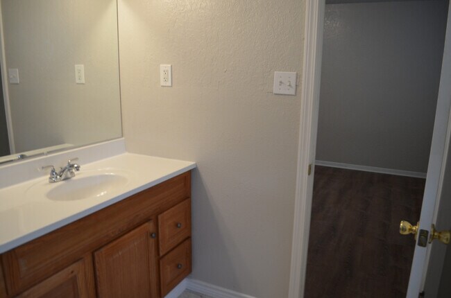 Building Photo - This 3 Bedroom Home with Fireplace is a must see!