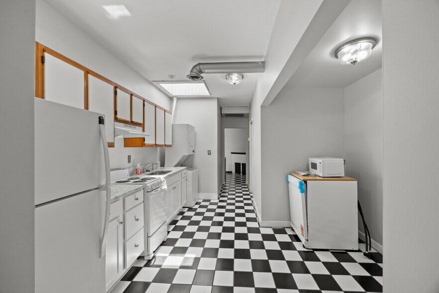Kitchen - 63 E Gay St