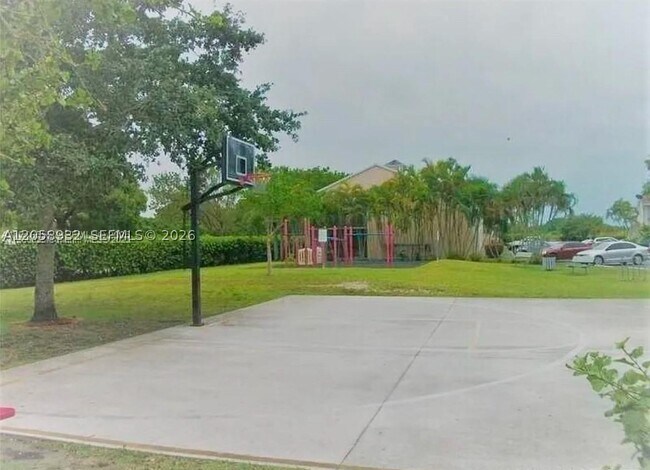 Building Photo - 1149 Independence Dr