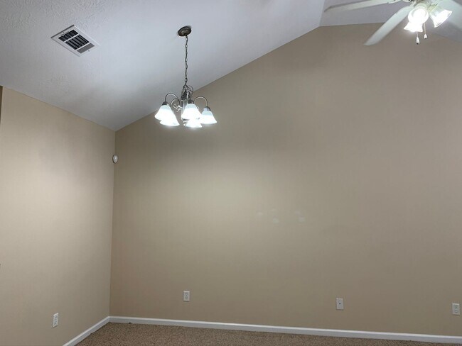 Building Photo - 410 Northrop Pl