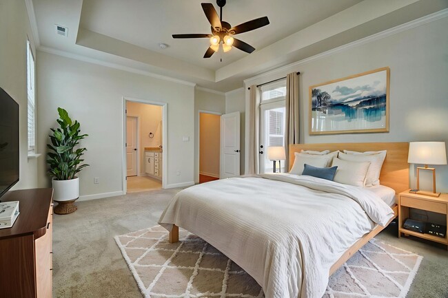 Building Photo - 4 bedroom condo in Suffolk