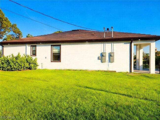 Building Photo - 5358 30th St SW