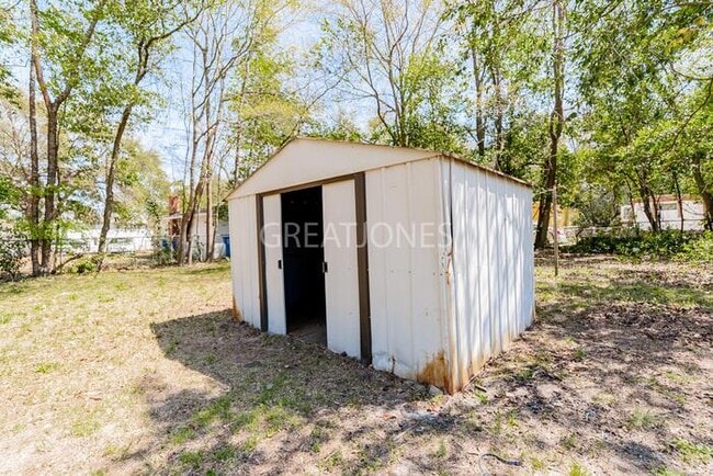 Building Photo - 1816 Leesburg Rd