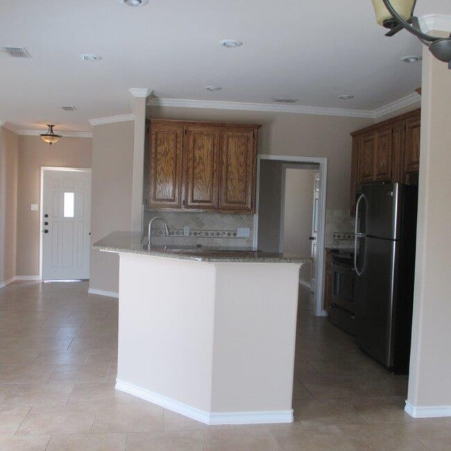 Building Photo - 14234 Bay Bean Dr