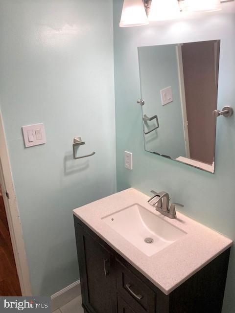 Building Photo - 8601 Manchester Rd