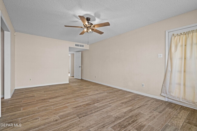 Building Photo - 7141 Gran Vida Dr