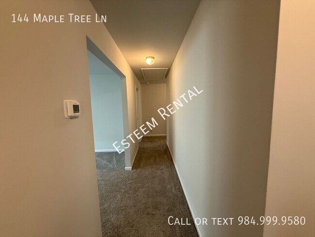 Building Photo - 144 Maple Tree Ln