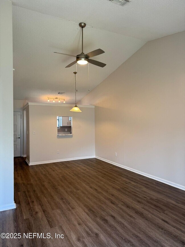 Building Photo - 1270 Ticonderoga Trail