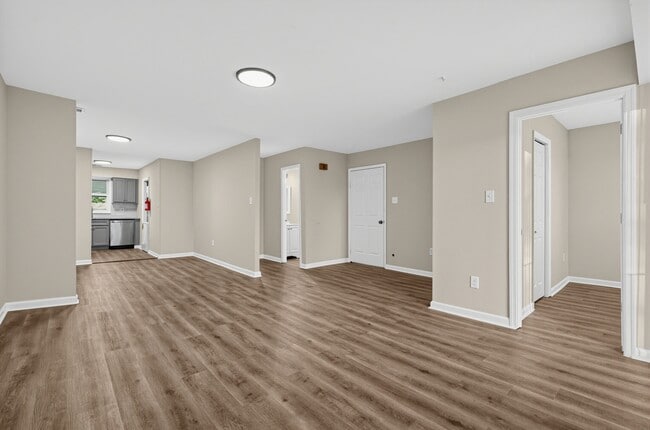 Building Photo - 1294 Cooper St