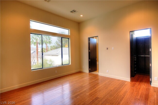 Building Photo - 7518 Yonie Ct