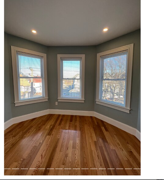 Building Photo - 75 Winchester St