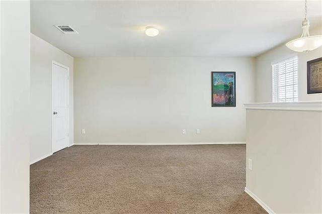 Building Photo - 1402 Bent Grass Dr