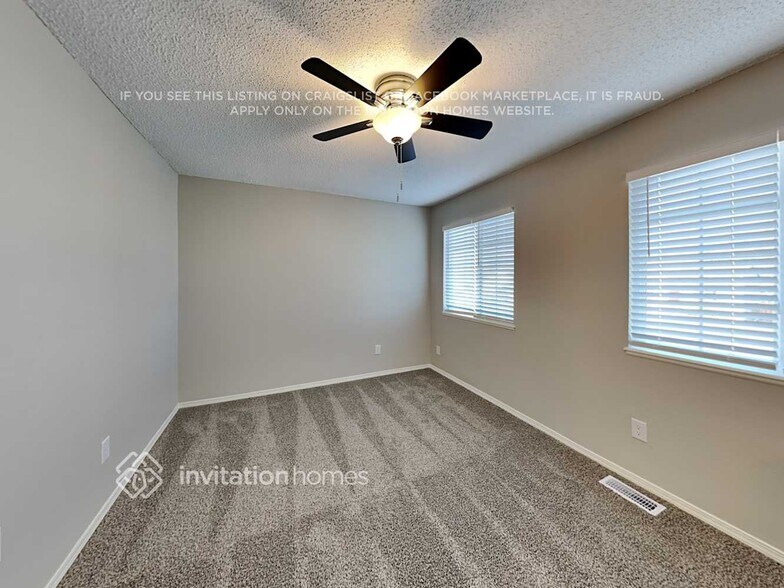 Building Photo - 920 Ancestra Dr