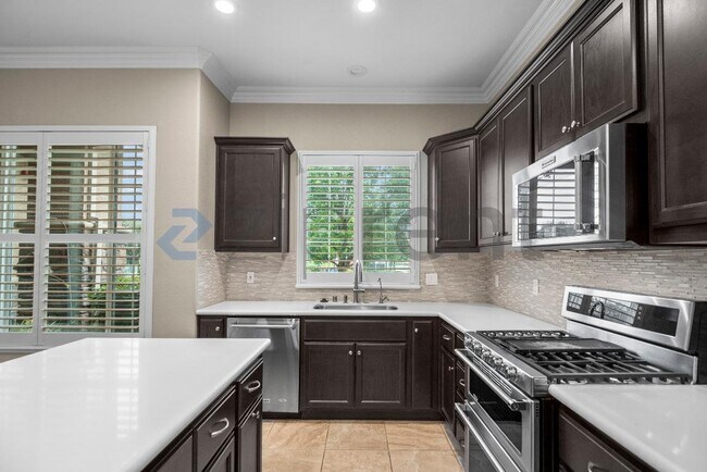 Building Photo - 1491 Maehl Dr